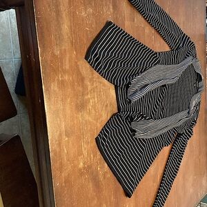 White House Black Market Long Sleeve Open Cardigan Size M